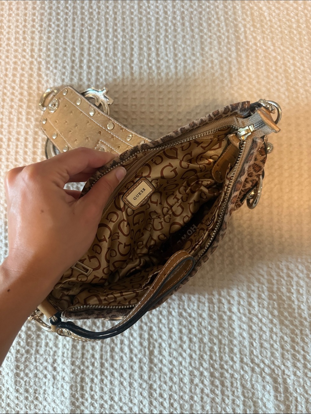 Vintage guess bag - Picture 2 of 4